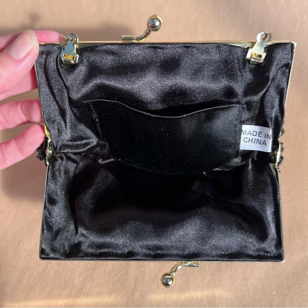 New Vintage Black Beaded Clamshell Mini Formal Purse - Picture 6 of 9